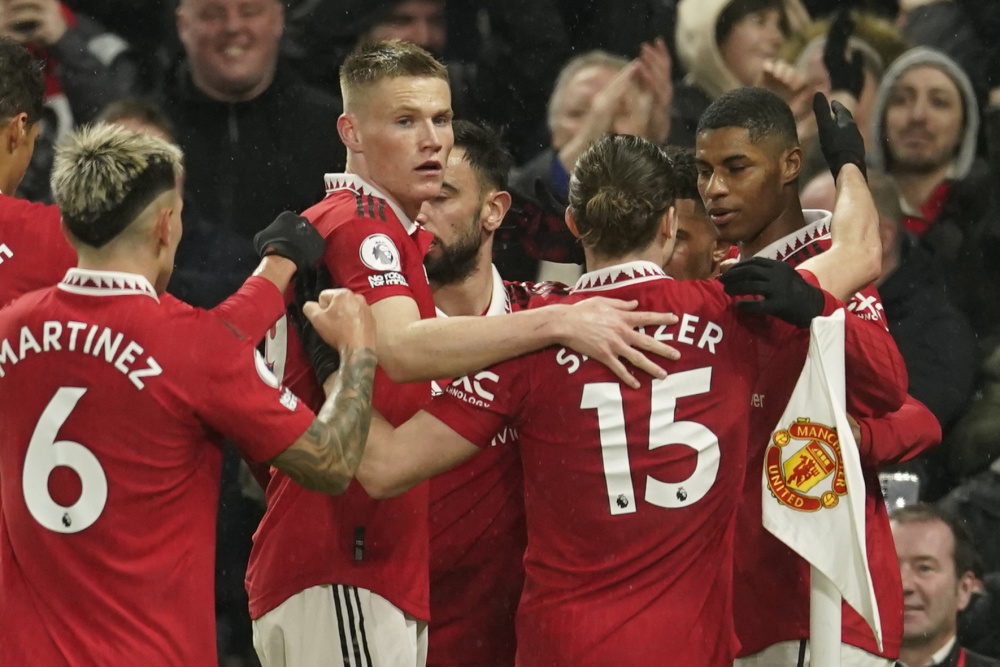 他被视为超 他被视为超